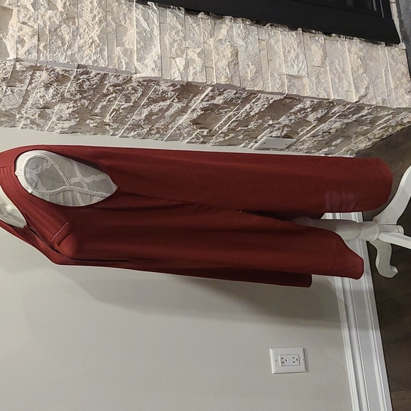 Reitmans tshirt style semi sheer sleeveless tunic - Picture 2 of 6